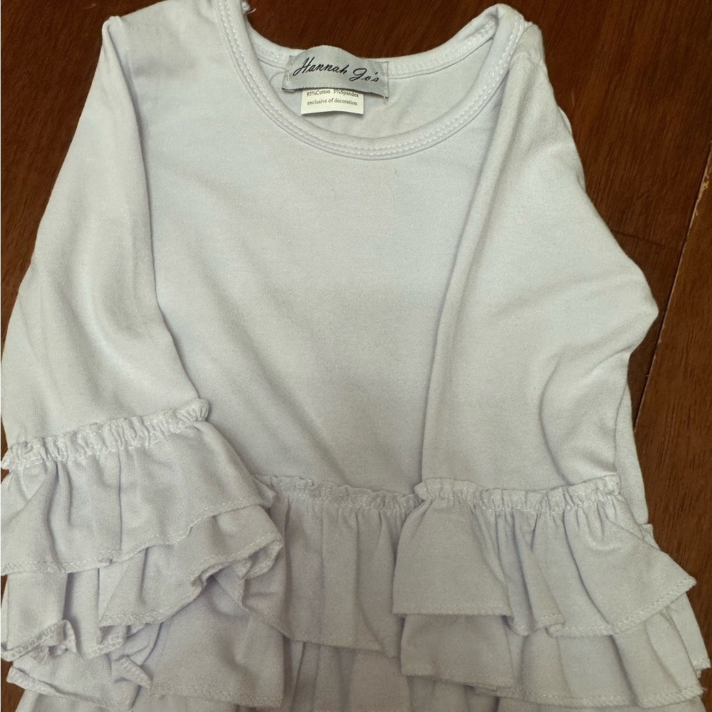 Long sleeve ruffled white shirt
